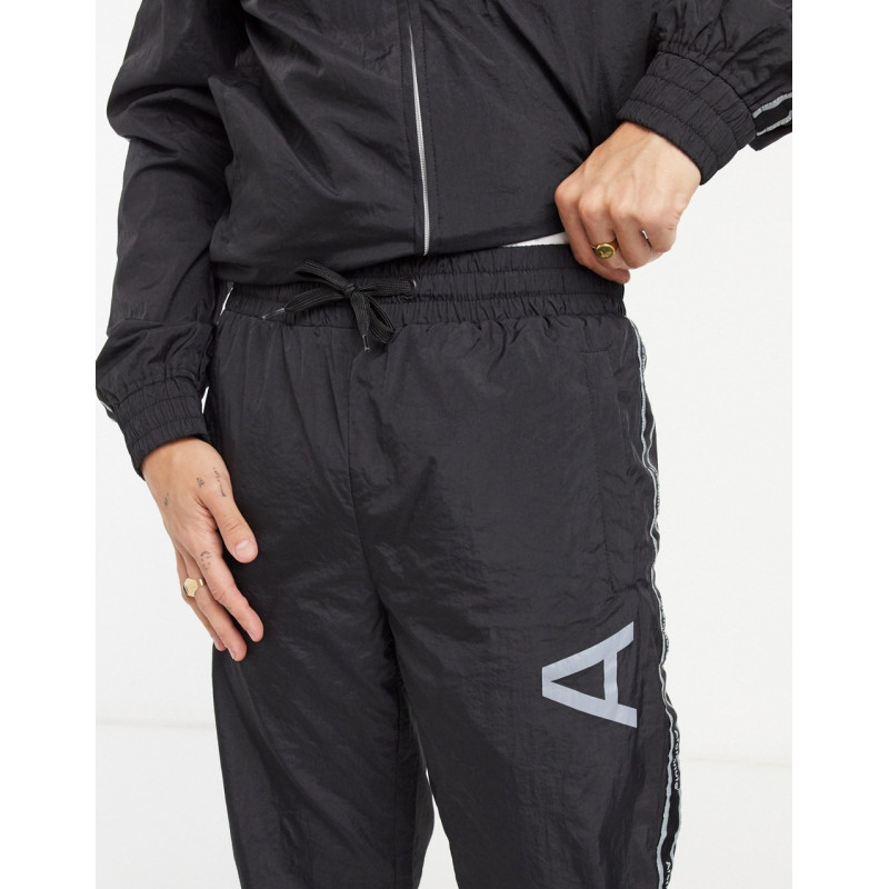 Arcminute tracksuit...