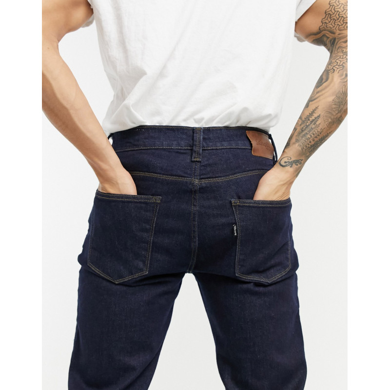 Schott regular fit jeans in...