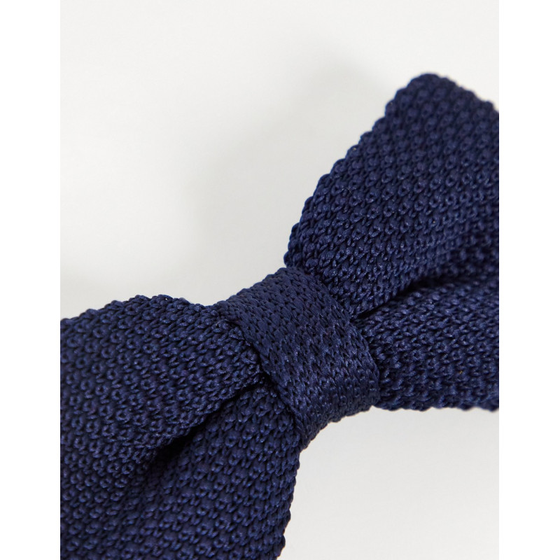 Devils Advocate knitted bow...