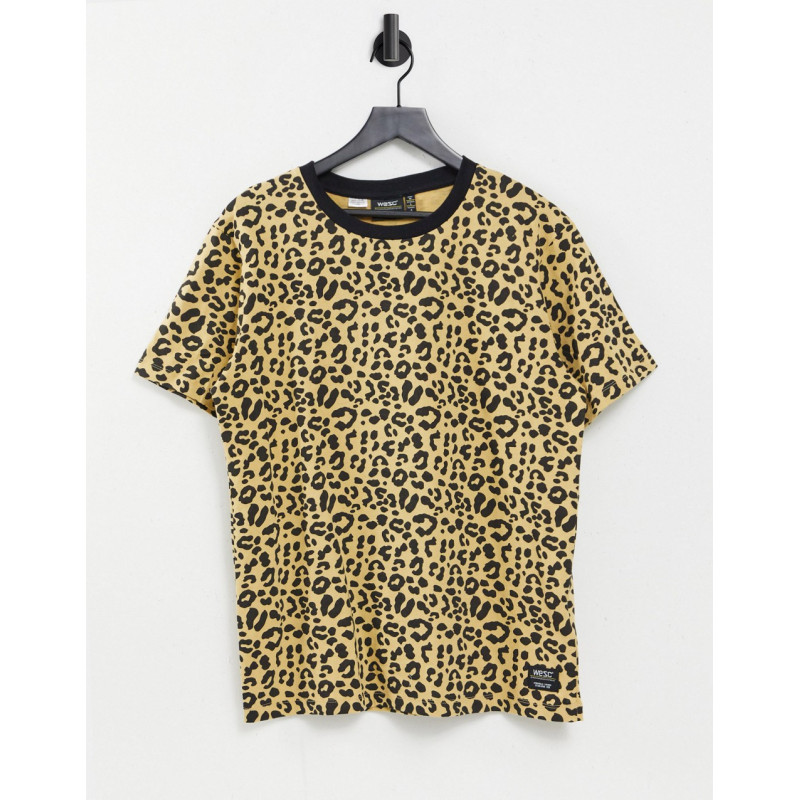WESC Max leopard aop t-shirt