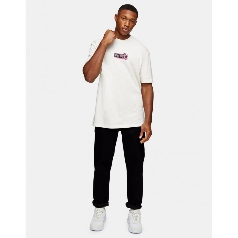 Topman relaxed fit jeans in...