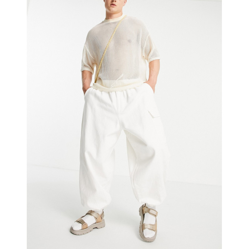 ASOS DESIGN trousers with...