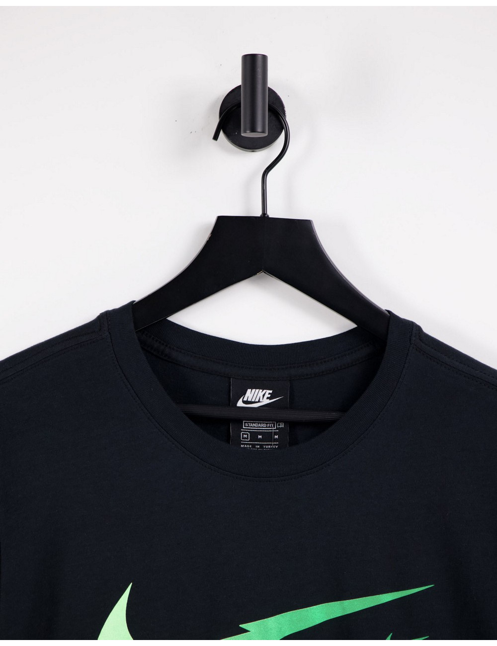 Nike Zig Zag logo t-shirt...
