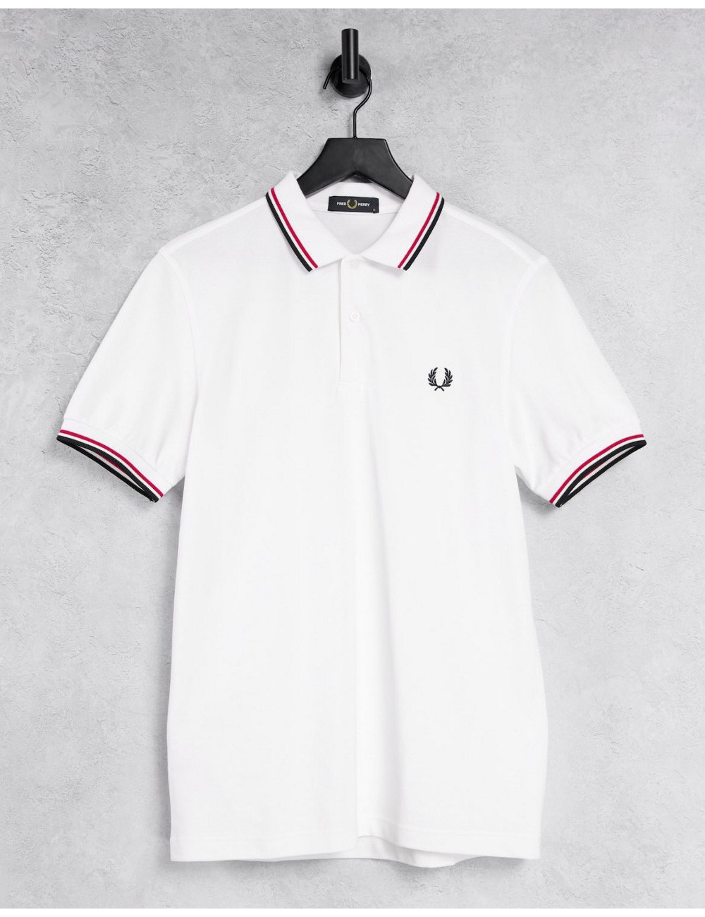 Fred Perry twin tipped logo...