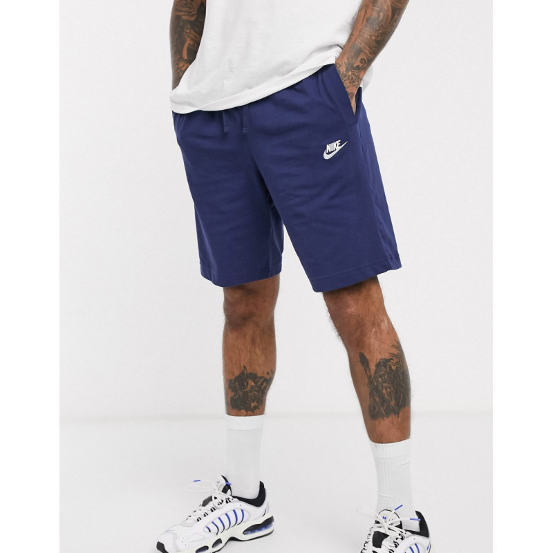 Nike Club logo shorts in navy