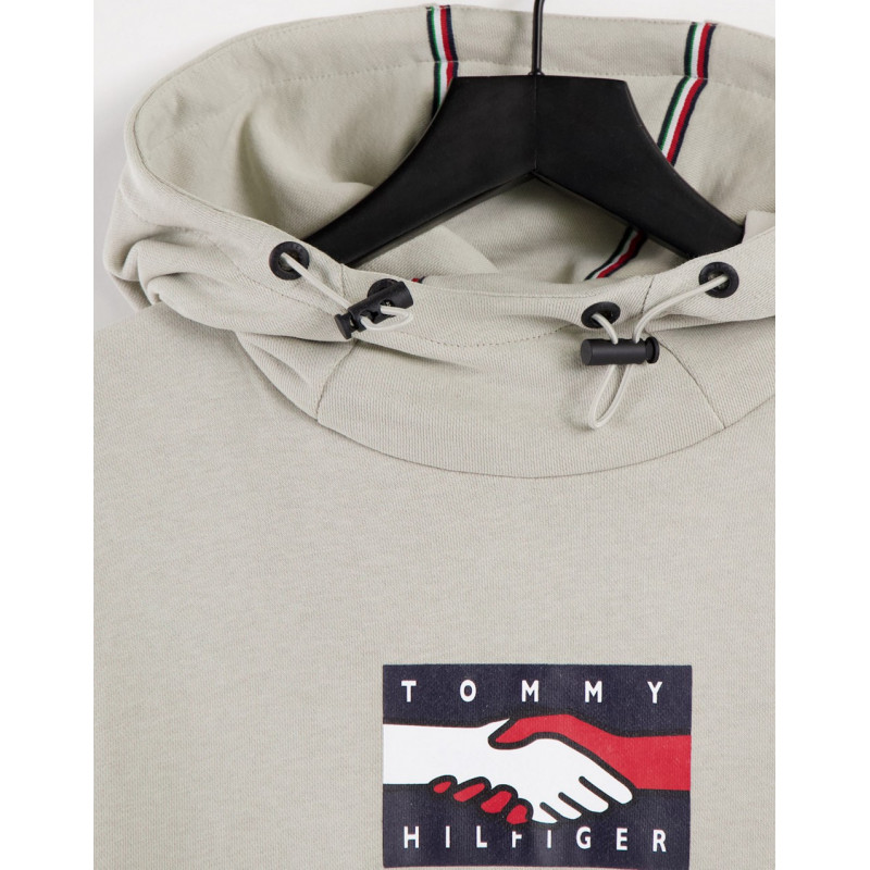 Tommy Hilfiger One Planet...