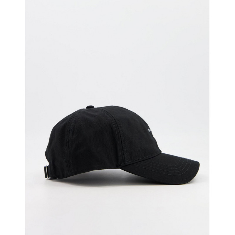 GANT cap in black with...