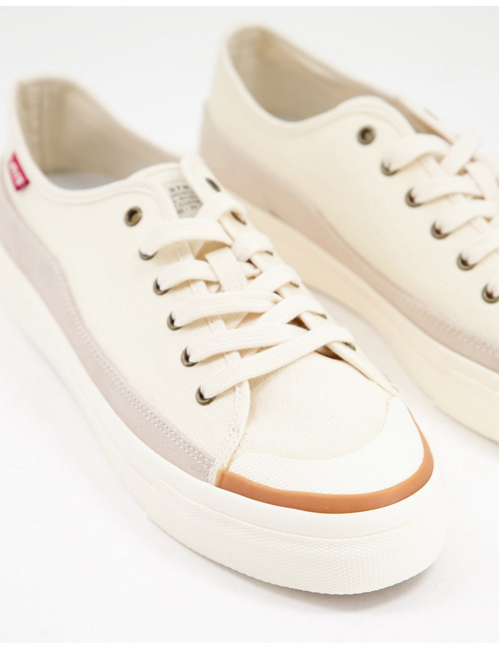 Levi's square trainers in...