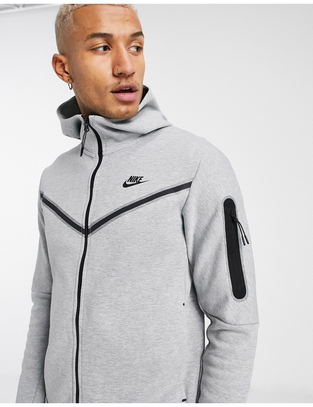Nike Tech Fleece full-zip...