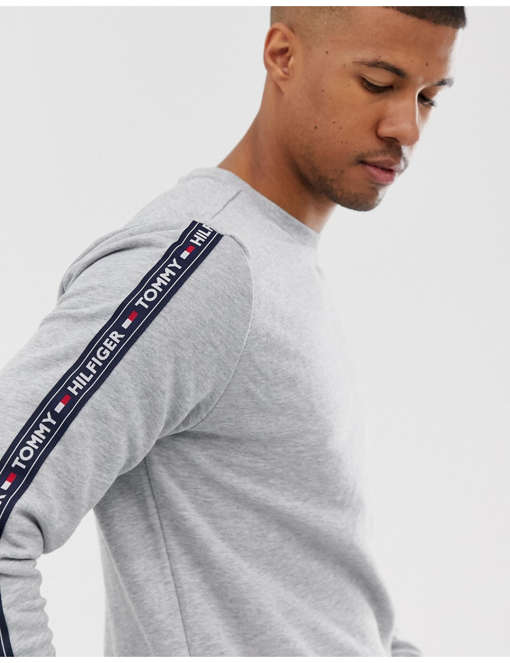 Tommy Hilfiger authentic...