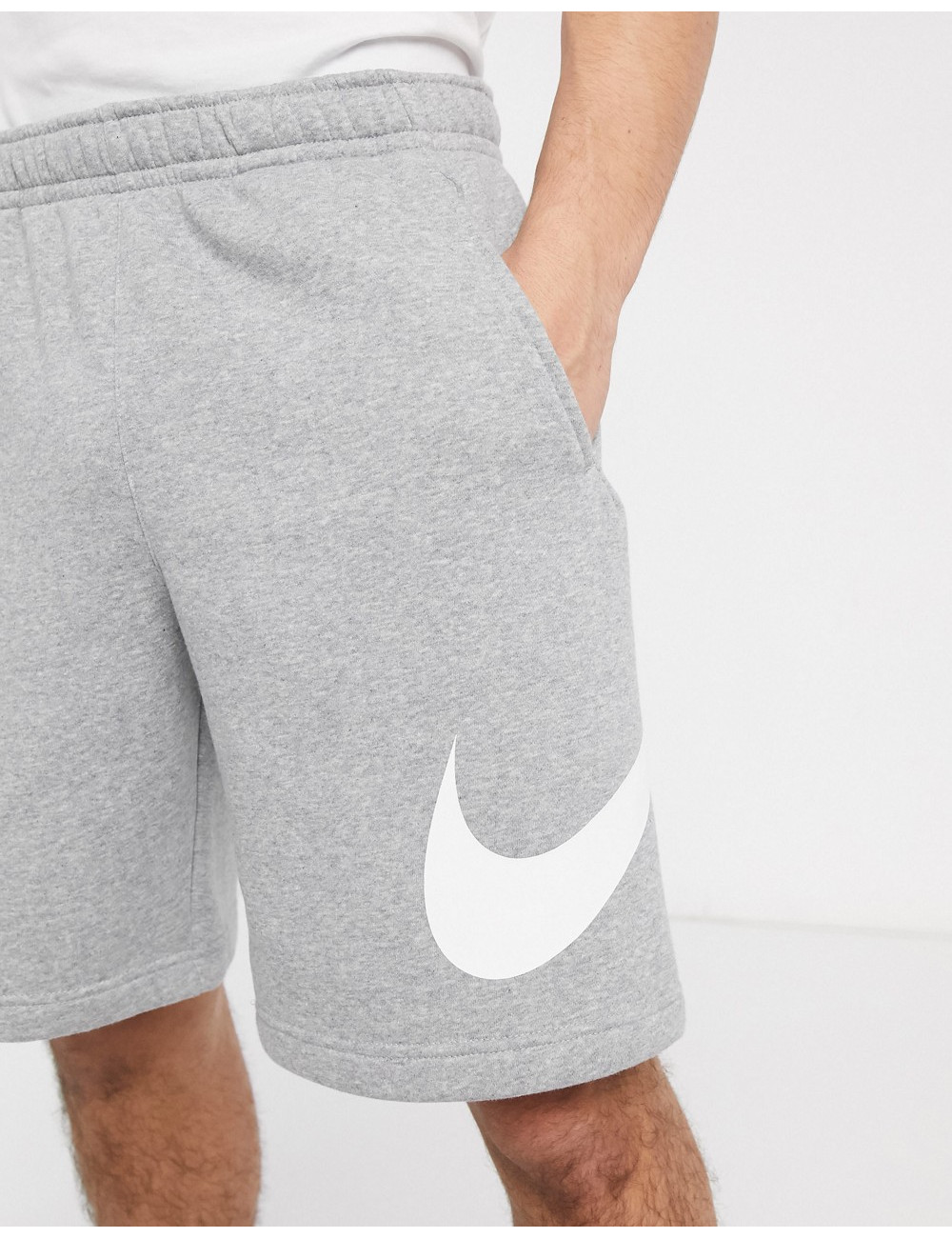 Nike Club shorts in grey