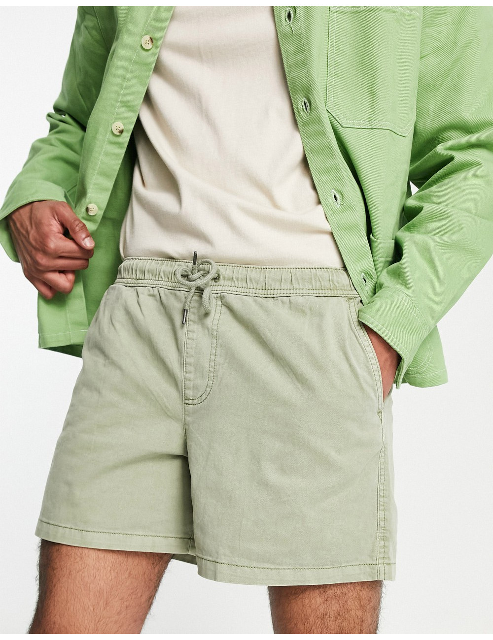 New Look pull on shorts in...