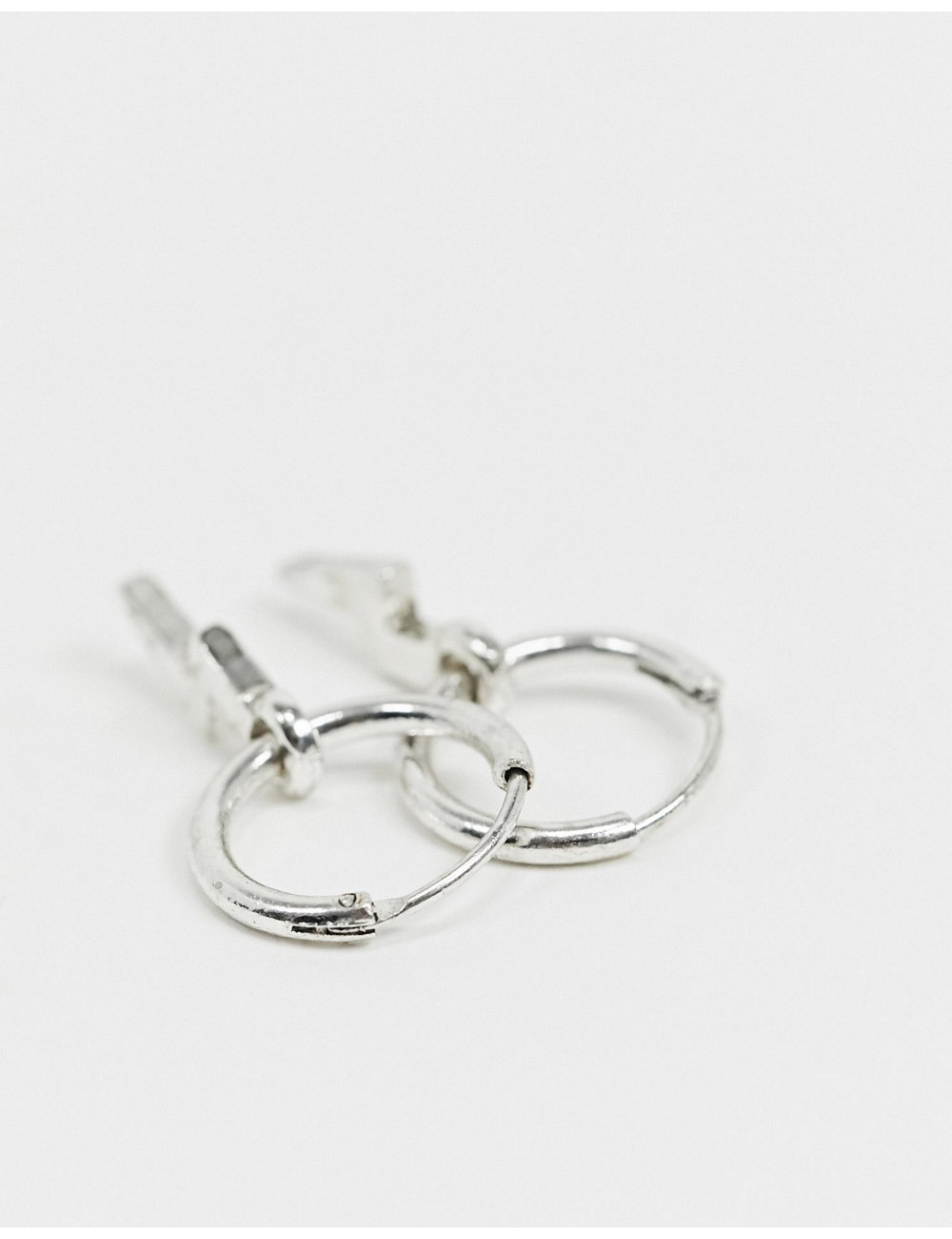 Classics 77 hoop earrings...