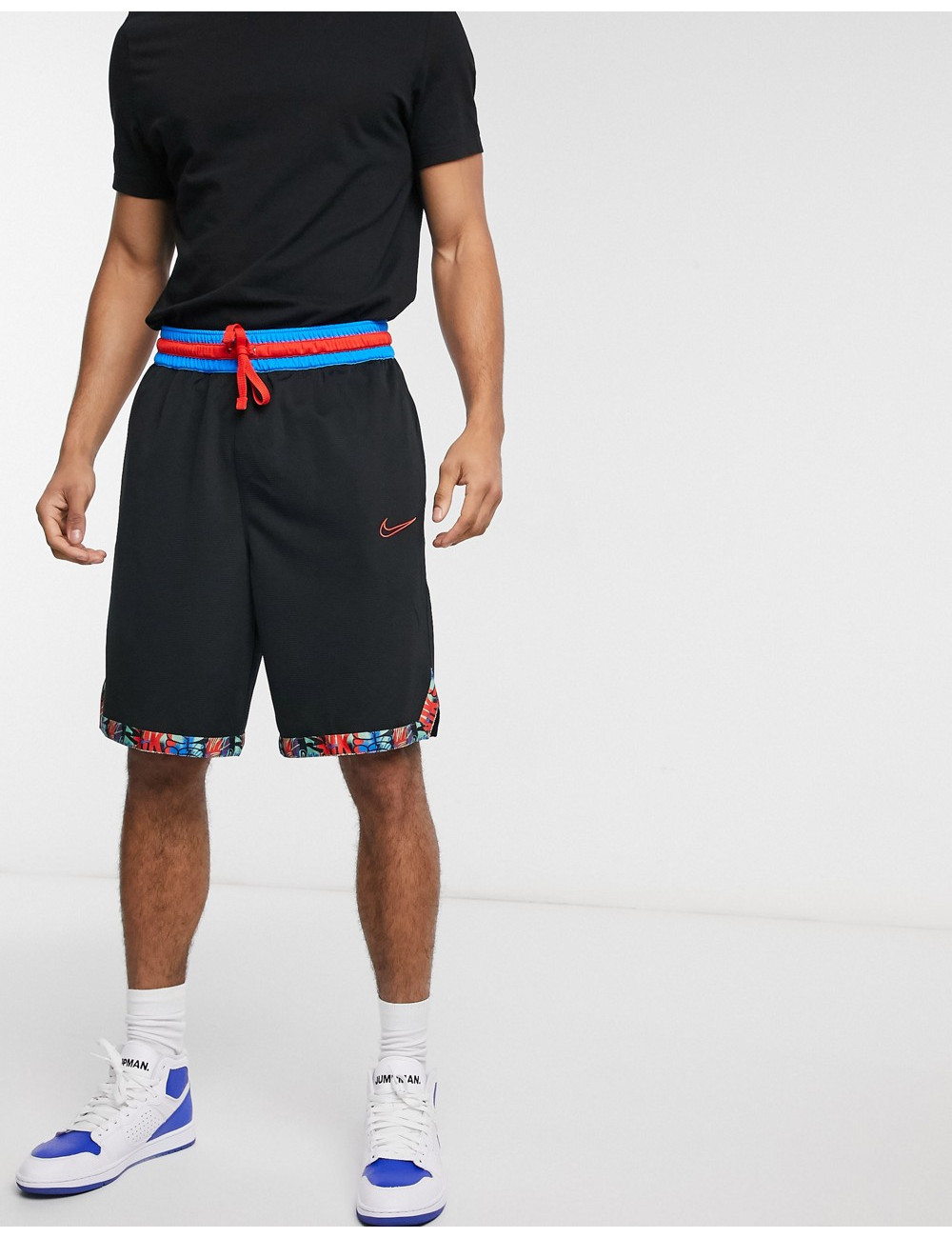 Nike Basketball DNA shorts...