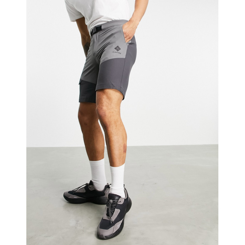 Columbia Maxtrail shorts in...