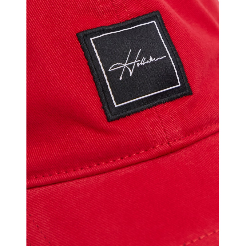 Hollister cap in red with...