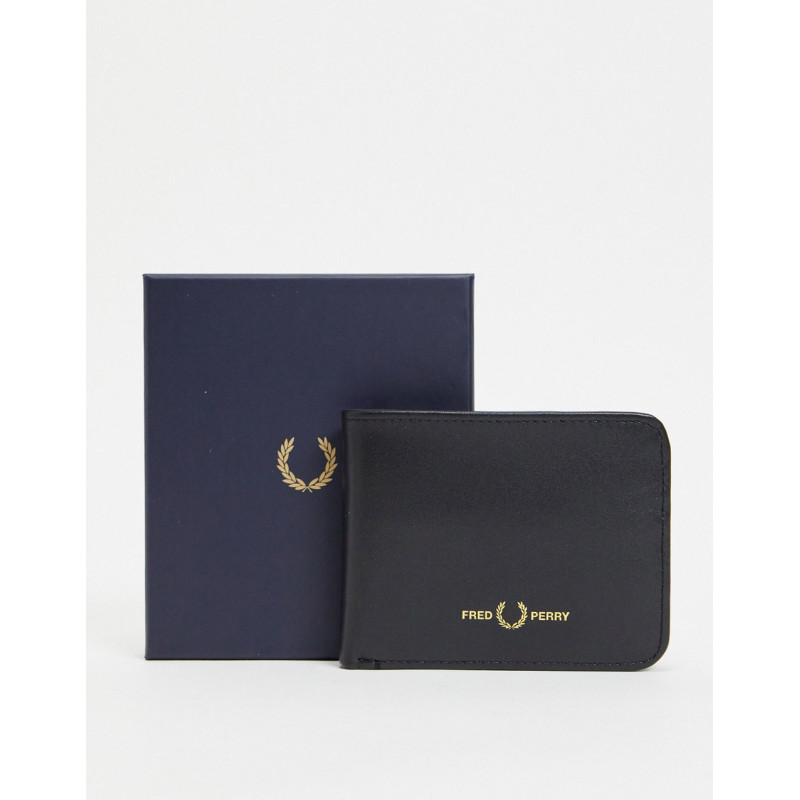 Fred Perry leather billfold...