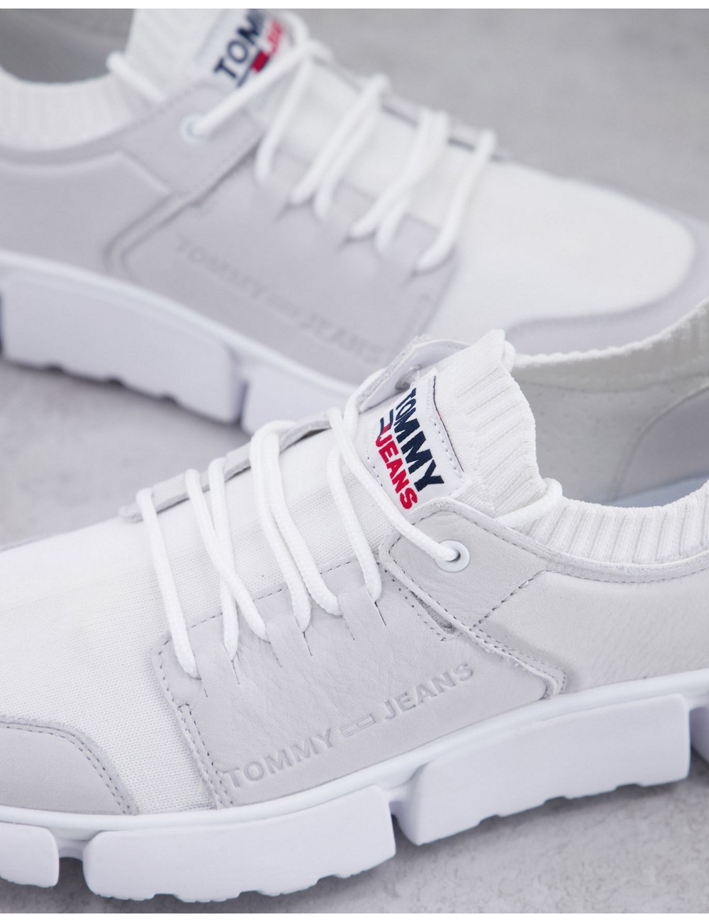 Tommy Jeans suede runner...
