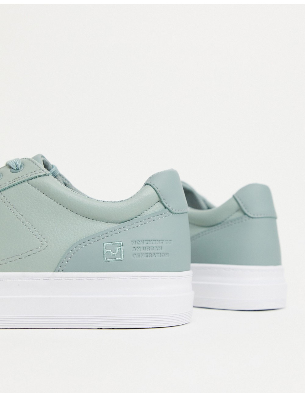 Pull&Bear trainer in green...