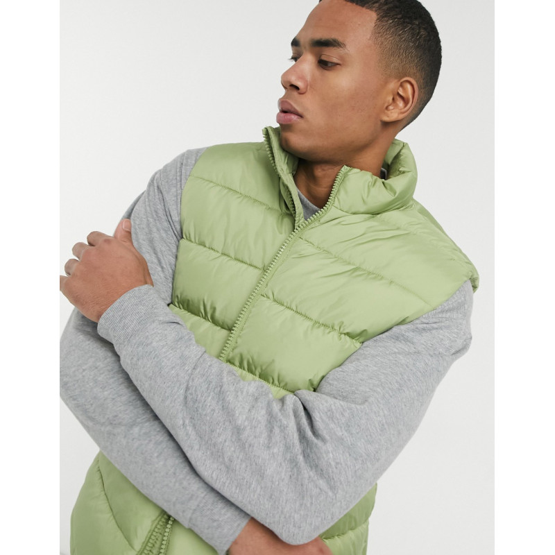 ASOS DESIGN puffer gilet in...