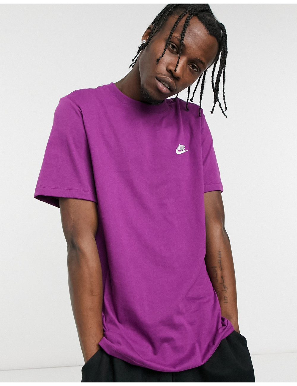 Nike Club t-shirt in purple
