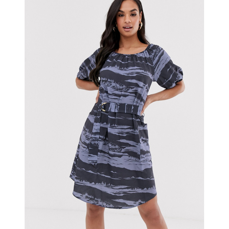 Closet raglan sleeve dress