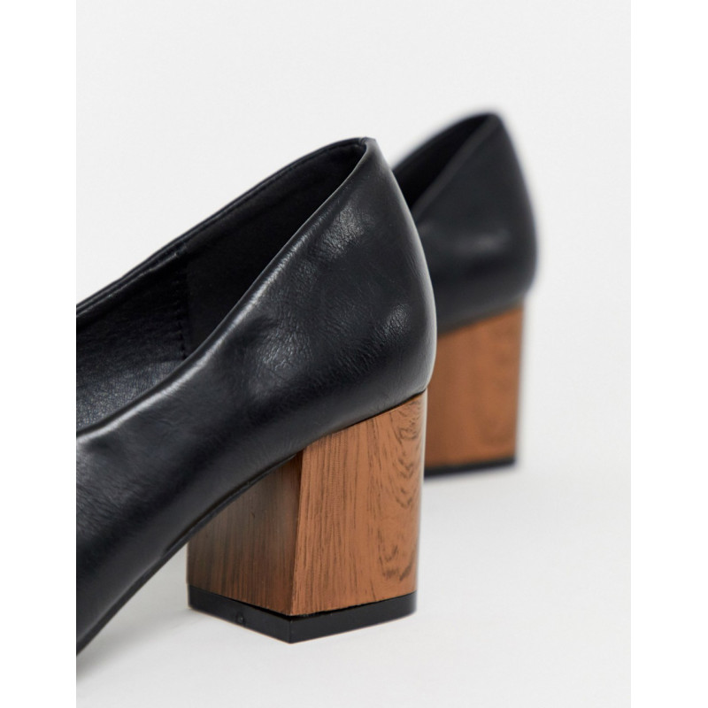 Ichi faux leather wood heel...