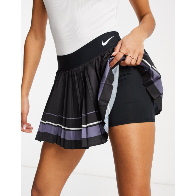 Nike skirt in black