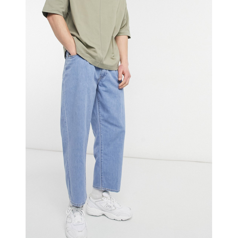 Levi's stay loose pleated...