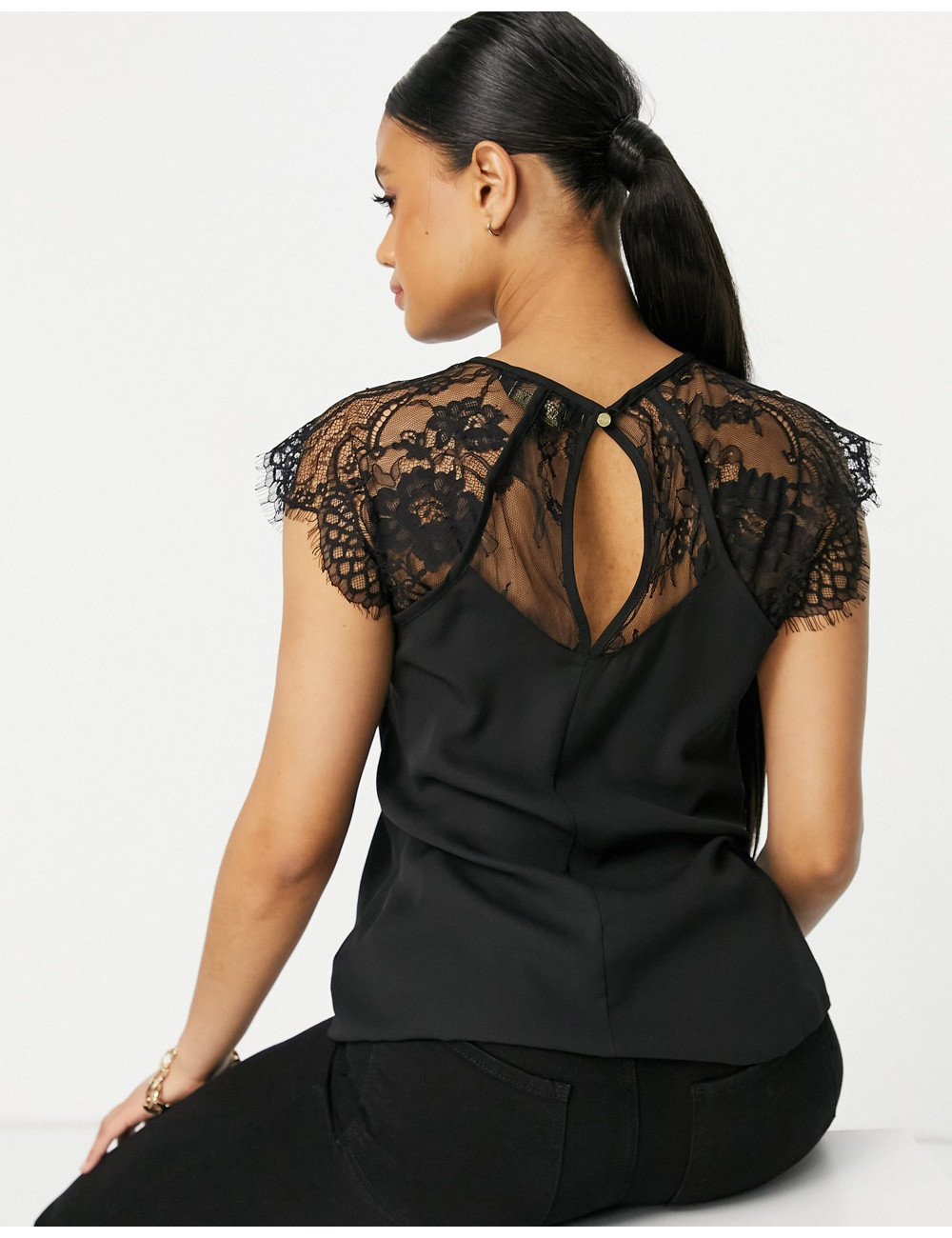 Lipsy lace panelled top in...