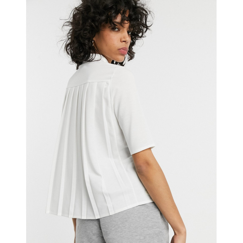 Lacoste pleated blouse in...
