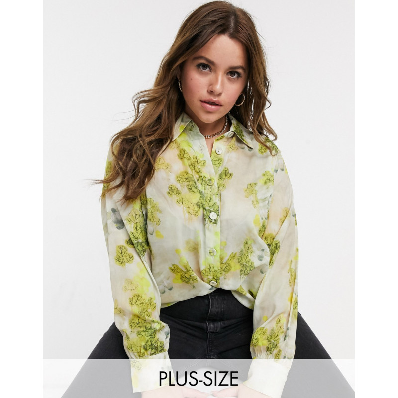 Elvi Plus shirt in floral...