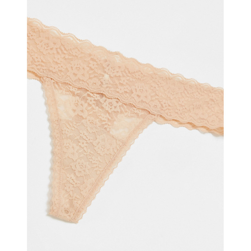 Gilly Hicks lace thong in...