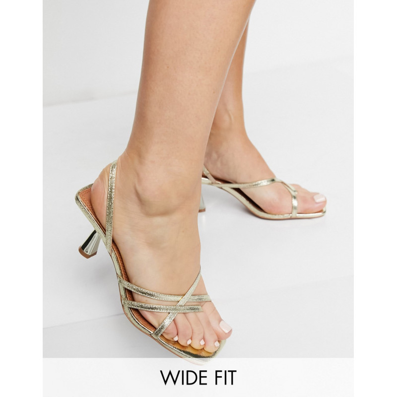ASOS DESIGN Wide Fit Whirl...
