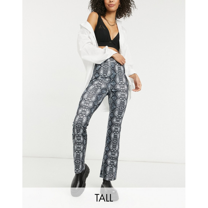 New Look Tall snake print...