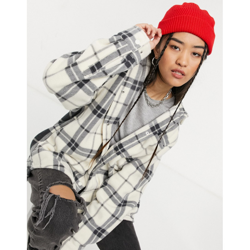 Weekday Stan beanie in red
