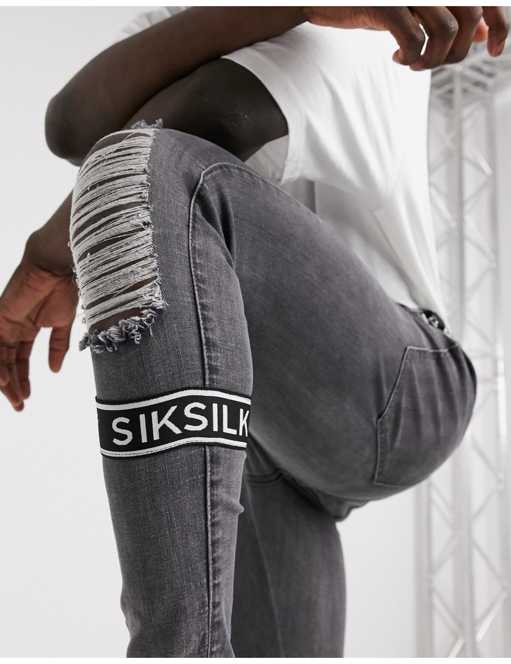 Siksilk skinny jeans with...