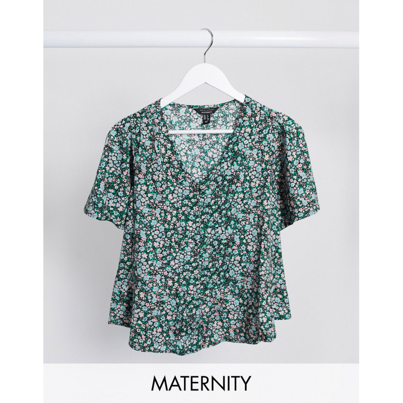 New Look Maternity top in...