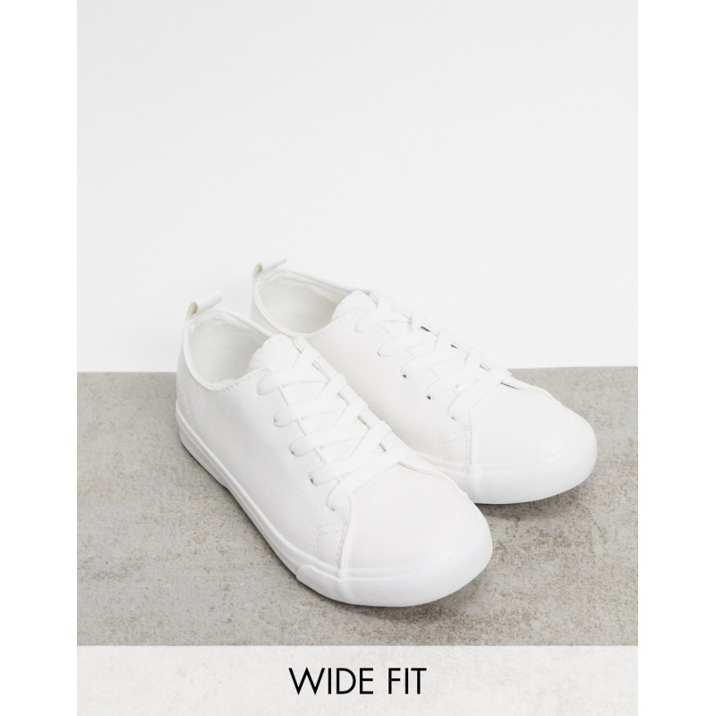 New Look Wide Fit trainers...