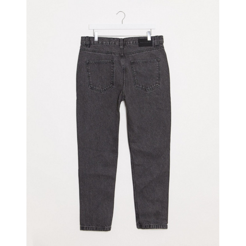 Bellfield tapered jeans in...