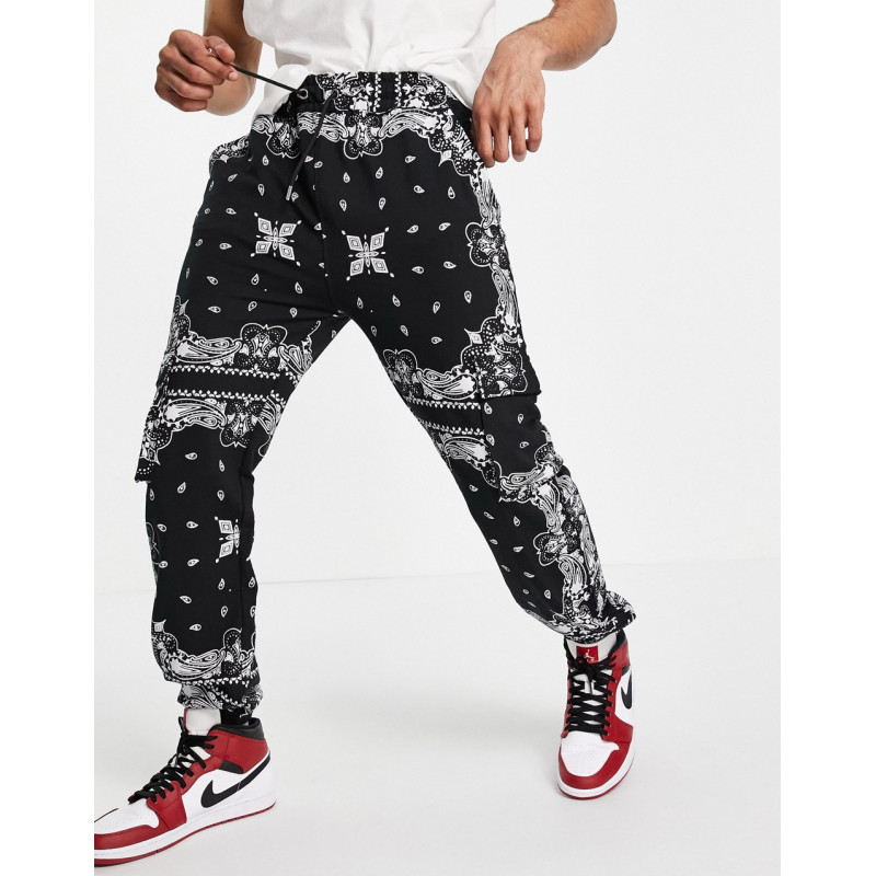 Mennace joggers co-ord in...