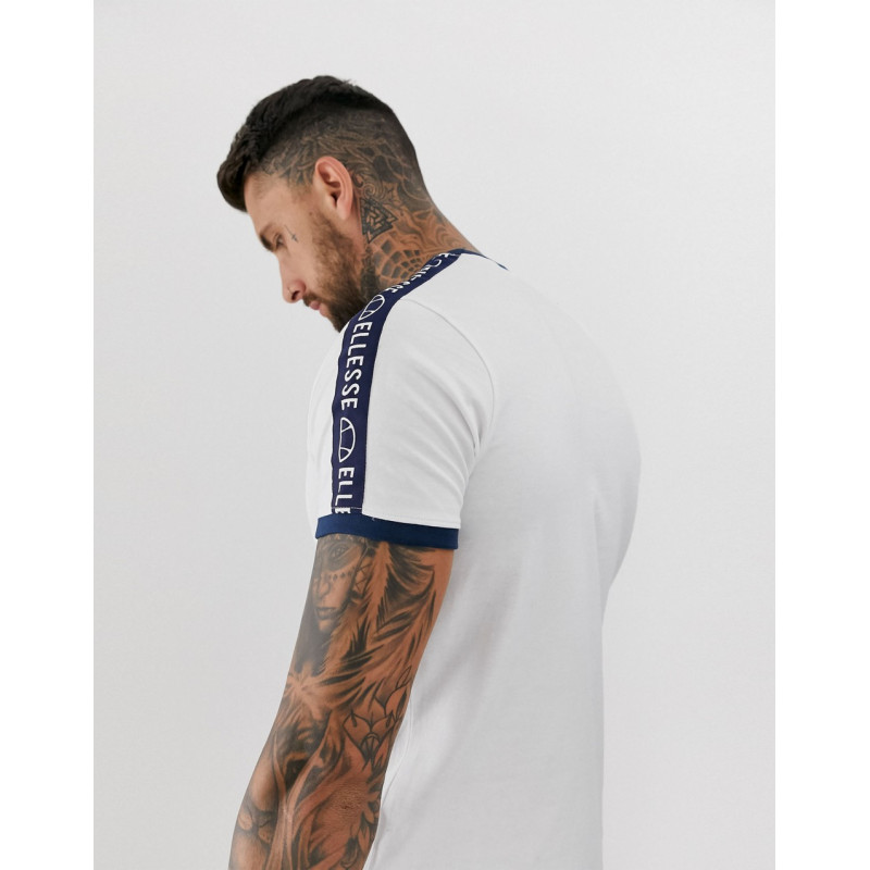 ellesse Fede t-shirt with...
