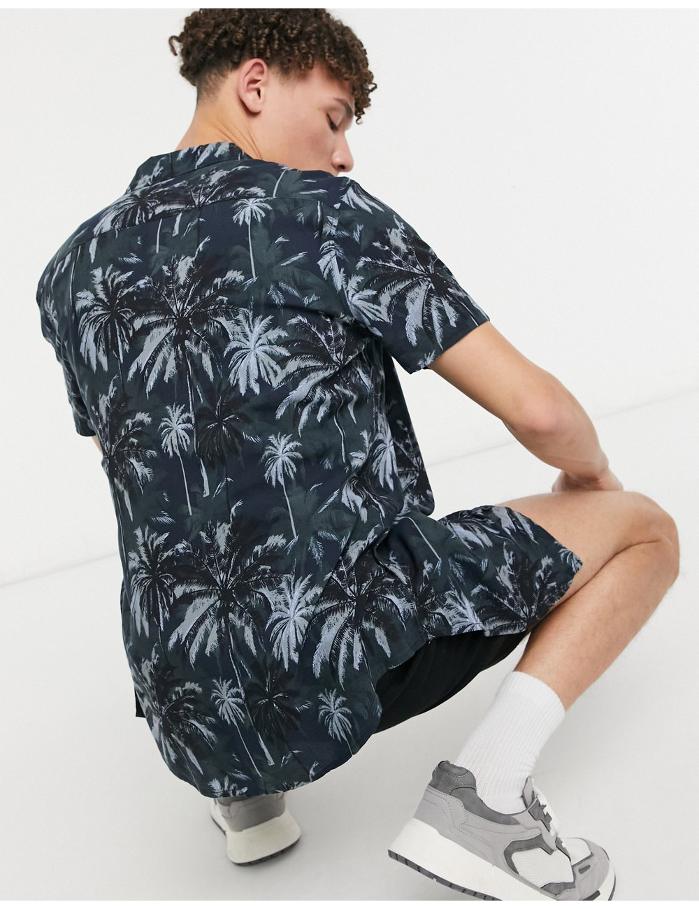 New Look co-ord palm print...