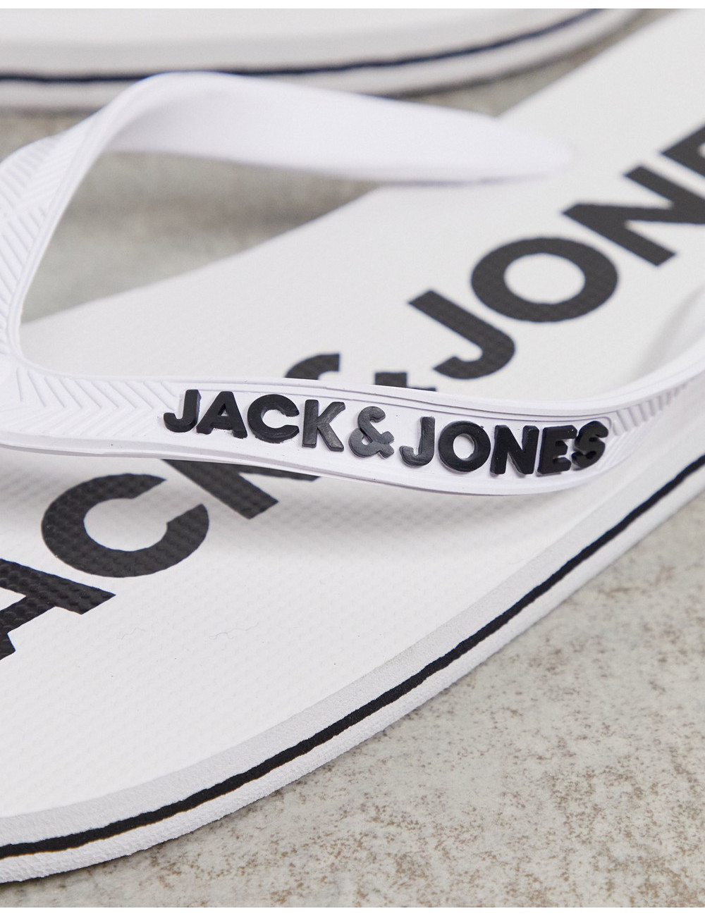 Jack & Jones flip flops...