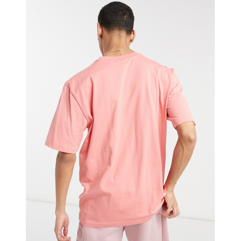 Nicce oversized t-shirt in...