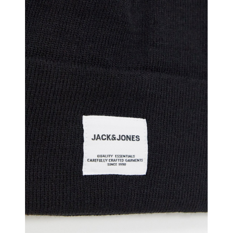 Jack & Jones logo patch...