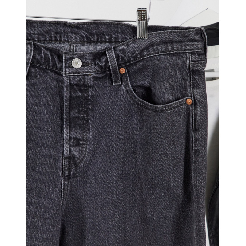 Levi's Plus 501 crop jeans...
