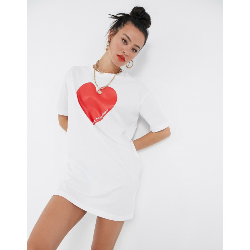 Love Moschino heart logo...