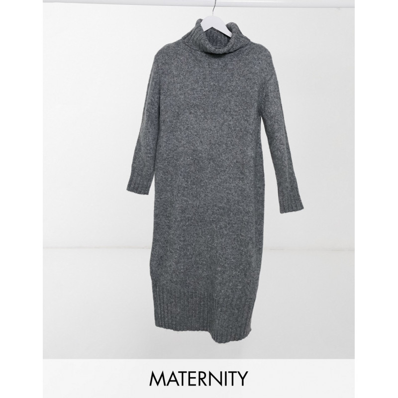 New Look Maternity roll...