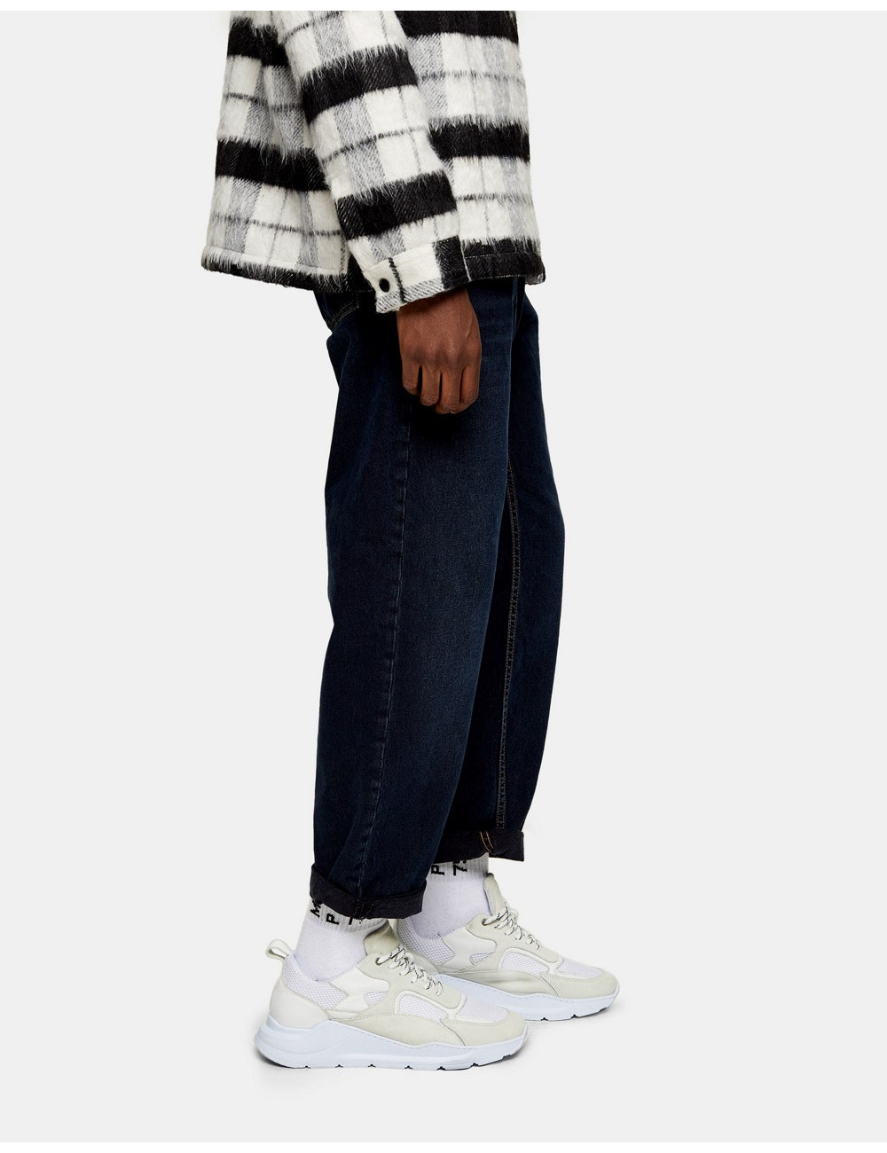 Topman relaxed jeans in indigo
